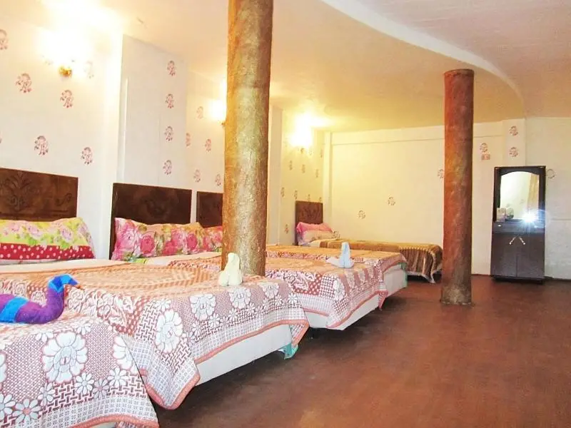 Cairo Moon Hostel 7